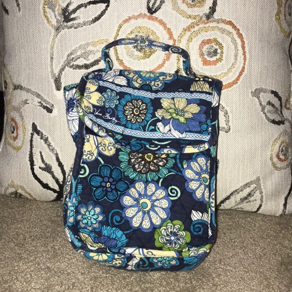 Vera Bradley Handbags - Vera Bradley lunch tote